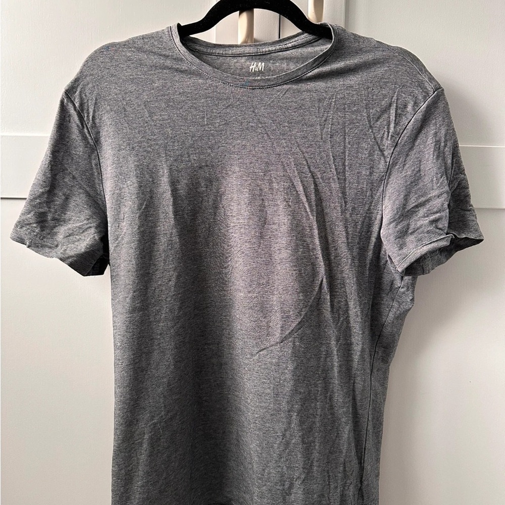 H&M Men's Gray T-Shirt